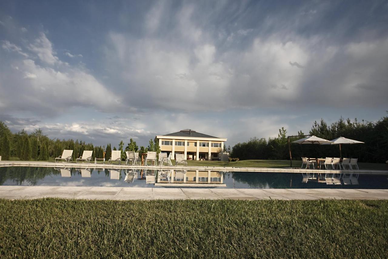 Tunuyán Estancia Mendoza Wine Hotel מראה חיצוני תמונה
